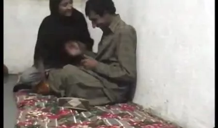 دختر کالج آسیایی صد داستان سکسی و شهوتناک کت ماژور نوجوان خود را لعنتی کرد