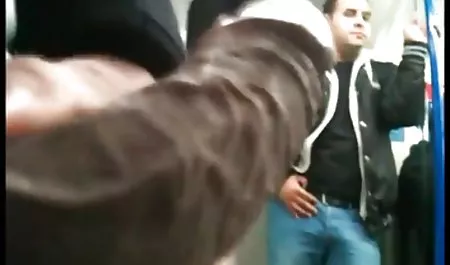 آماتور بزرگ فرانسوی صد داستان لز MILF زیر کلیک و تحقیر