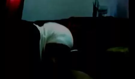 MILFs تقلب صد داستان سکسی زن عمو با گوشت سیاه - صحنه 4 - کیت سیاه